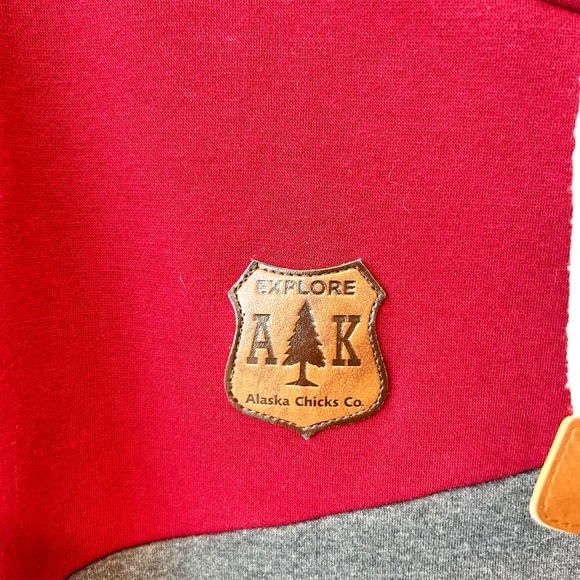 Alaska Chicks Co Womens Colorblock Cowl Neck Hoodie Burgundy Grey Black Size M - Picture 4 of 8